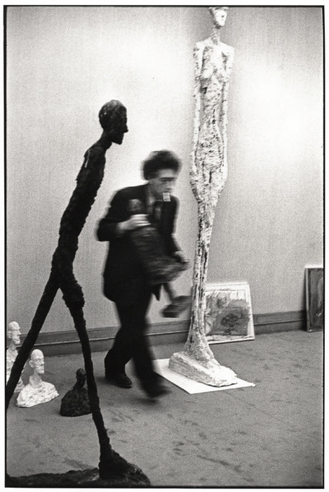 〈갤러리 매그에서 알베르토 자코메티〉_브레송, 파리, 1961