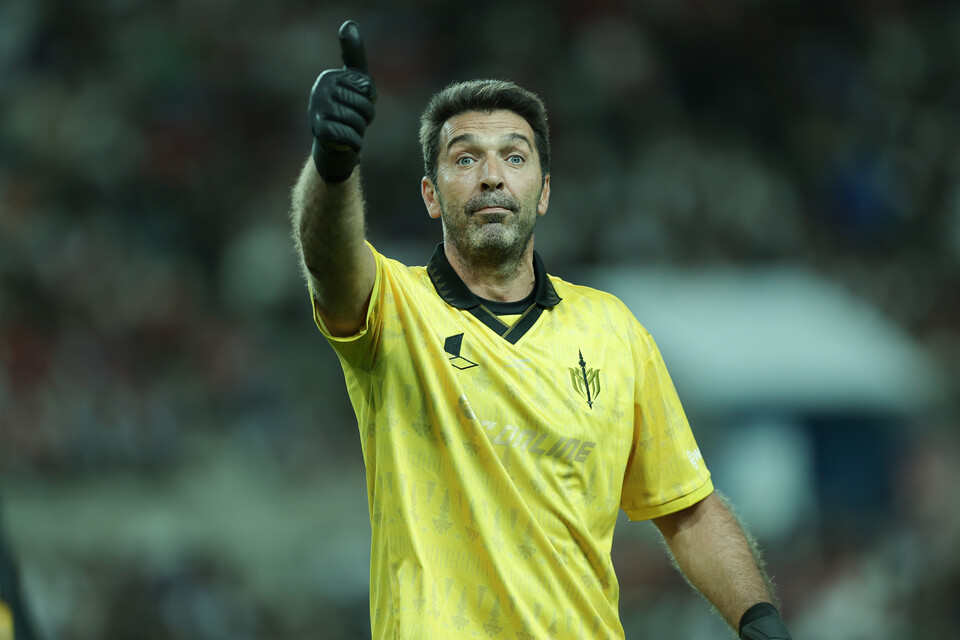 "내 선방 봤지?" 황금손이 뭔지 보여준 부폰 선수 [사진 제공 넥슨, 김정수, 정재훈]