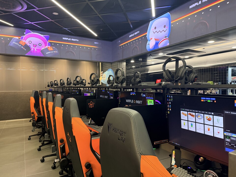 벽면에도 귀여운 영상이 상시 나왔다. 향후 홍보용으로도 활용될 예정.