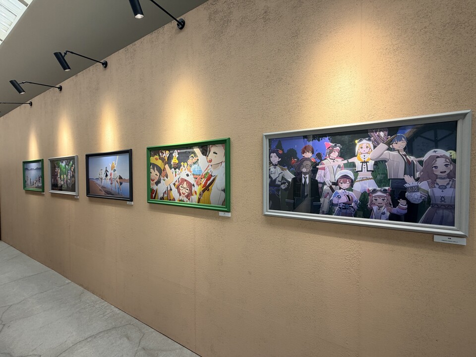 벽면을 따라가면 〈마비노기모바일〉의 과거와 현재, 미래를 만날 수 있다.