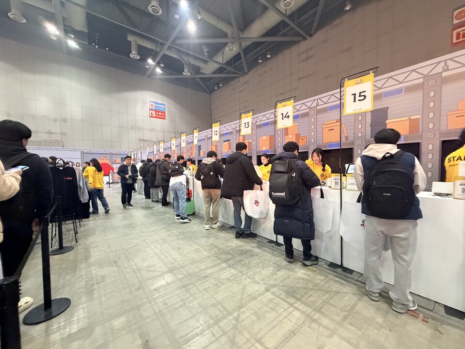 요렇게 구매하시면 됩니다. 카달로그에 상품 정보가 있으니 미리 봐두시면 더 좋아요.