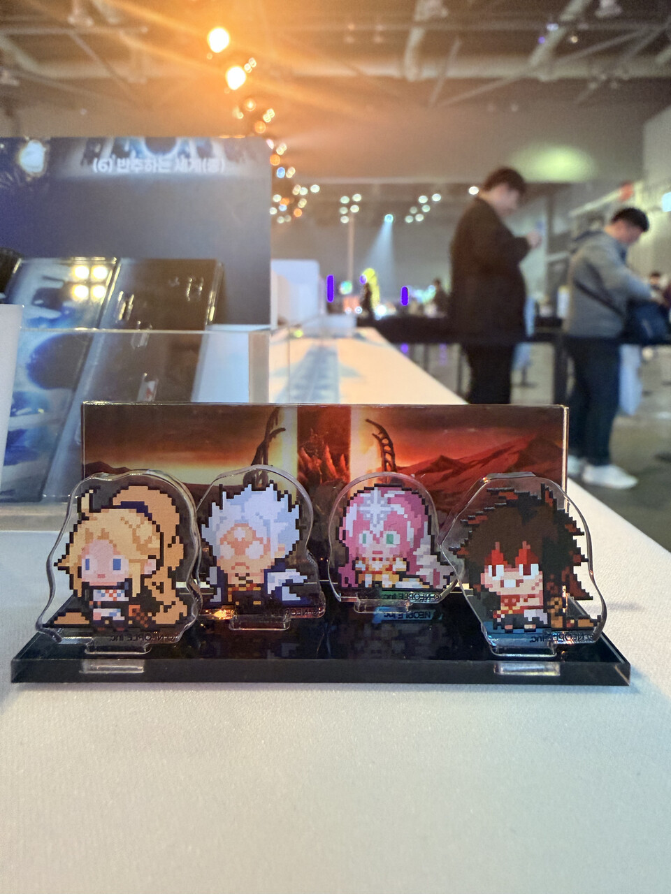 짜잔! 멋진 아크릴 디오라마 완성!